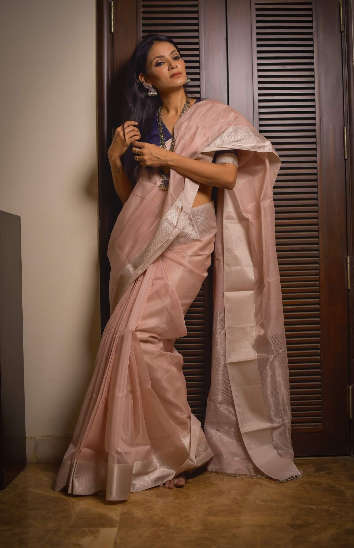 Peach Pink Silver Zari Tissue Maheshwari Saree