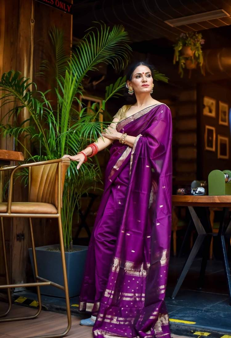 Purple Traditional Handwoven Maheshwari Saree