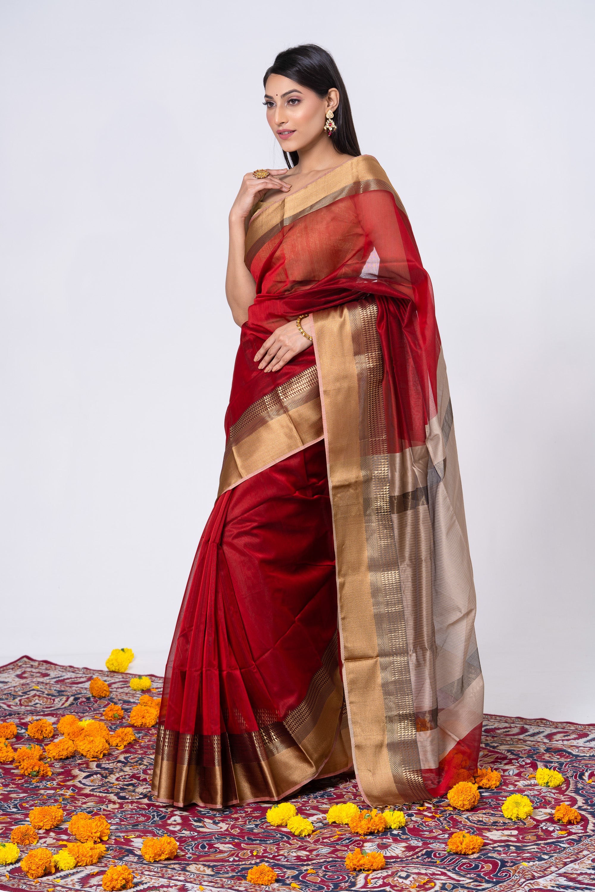 Resham Royalty Handwoven Maheshwari Saree