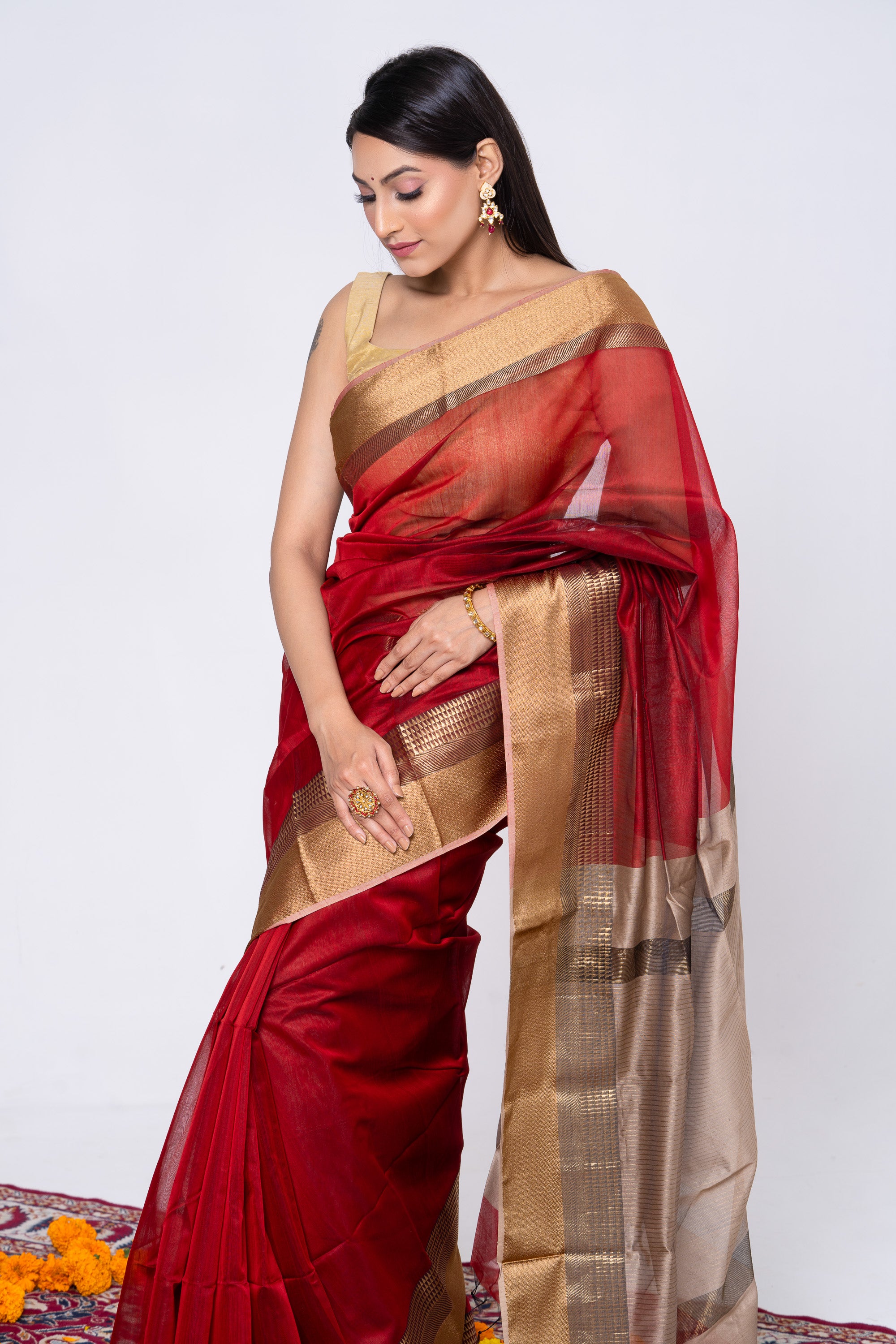 Resham Royalty Handwoven Maheshwari Saree