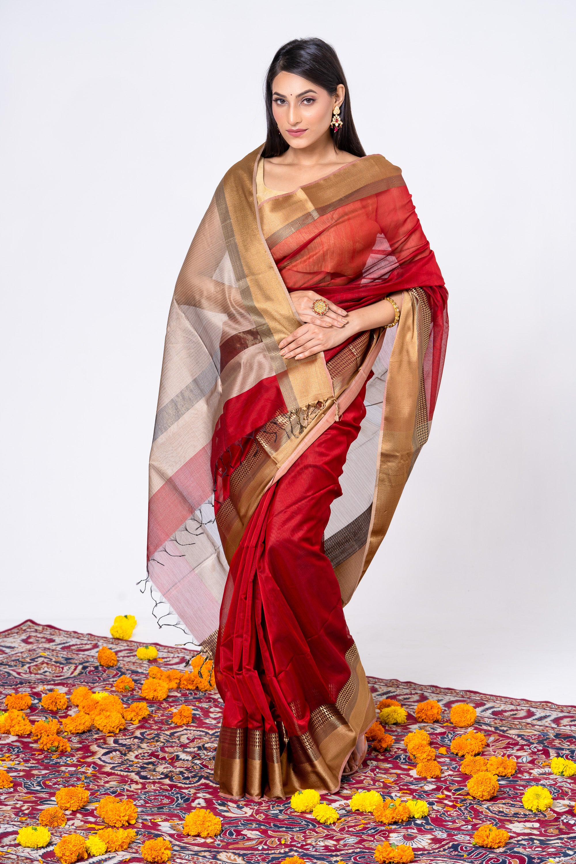 Resham Royalty Handwoven Maheshwari Saree