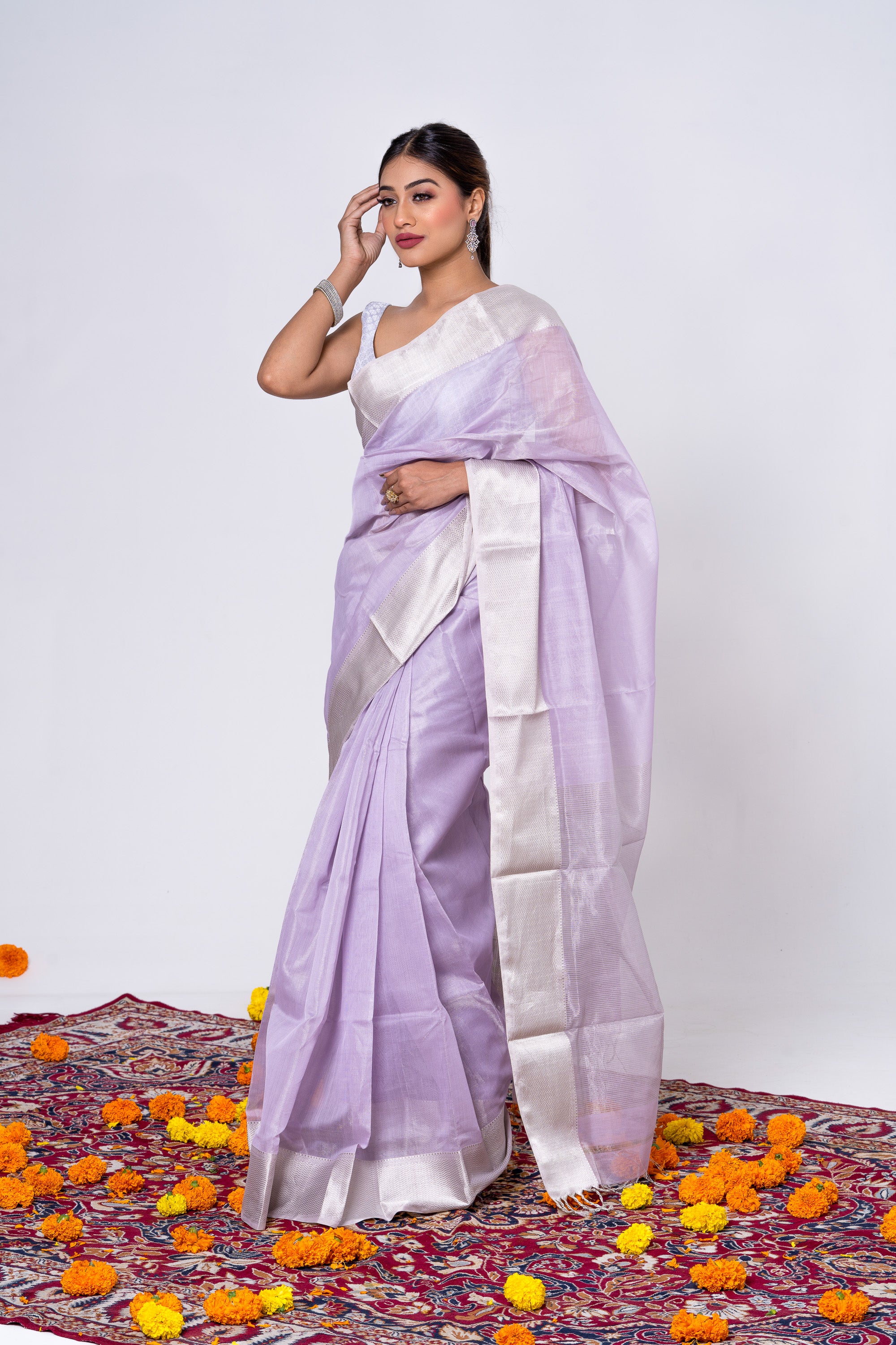 Lavender Silver Zari Tissue Maheshwari Saree