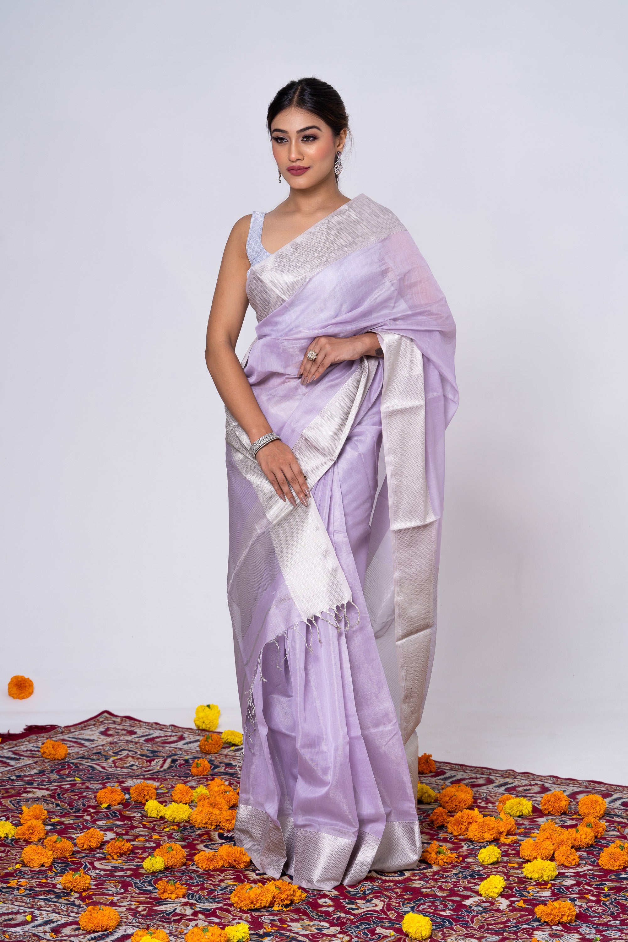 Lavender Silver Zari Tissue Maheshwari Saree