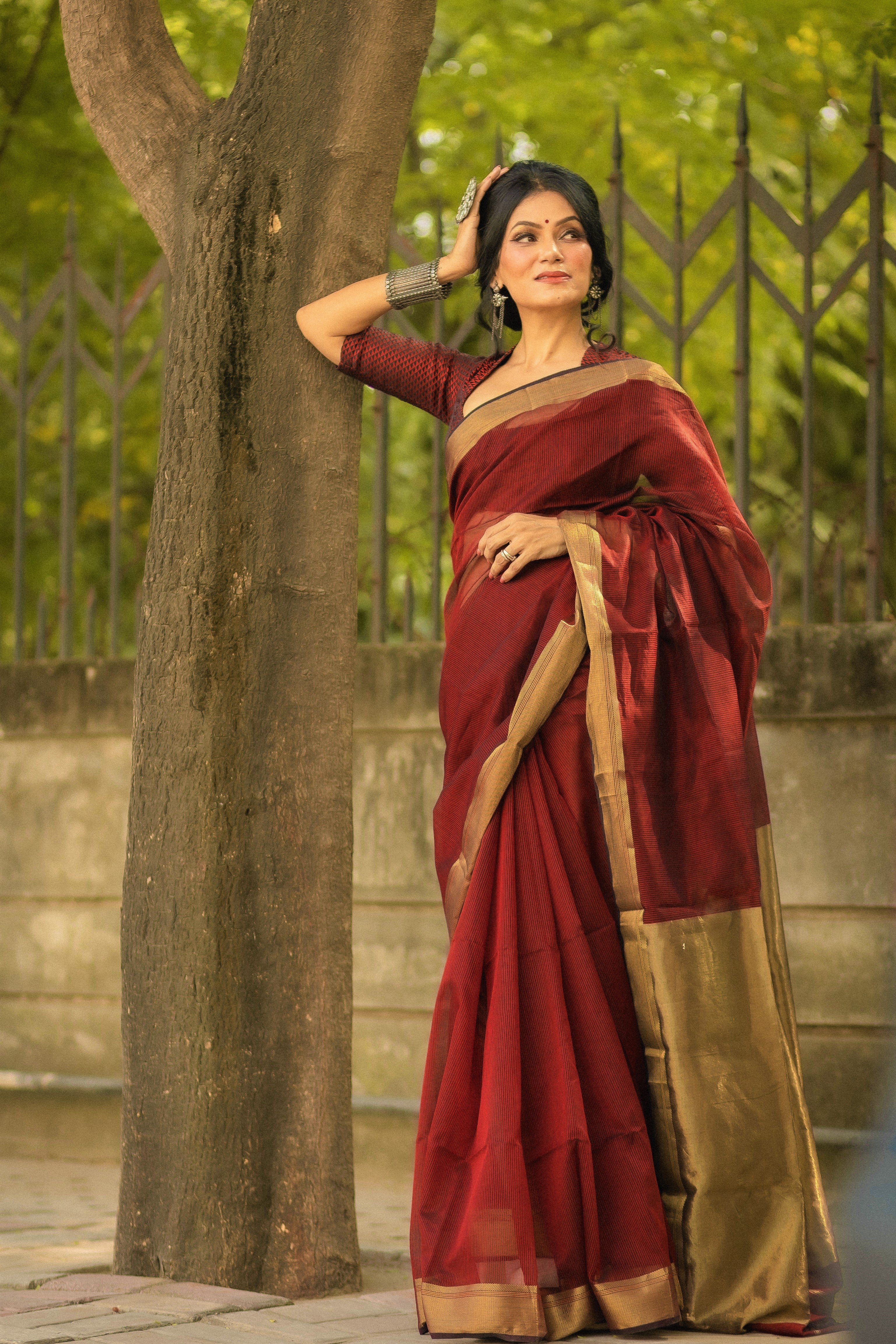 Maroon Gold Pallu Maheshwari Saree